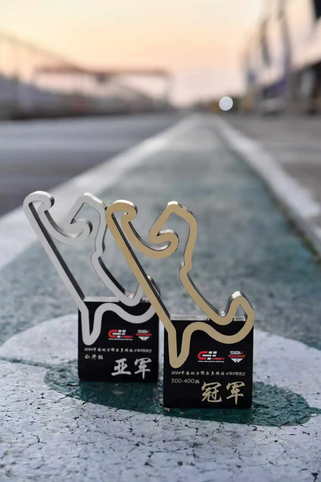 1744009525498812.png 662.png